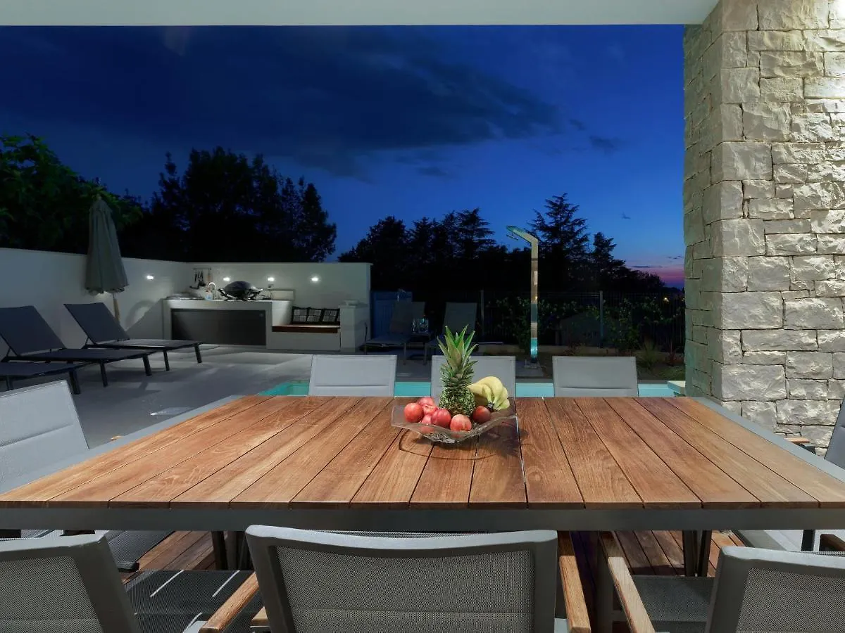 Holiday Home Villa Irena By Interhome Savudrija 0*,